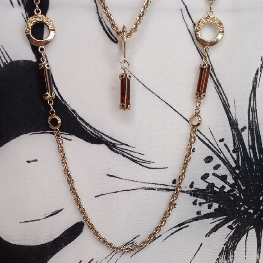 Sarah Coventry Emberwood Necklace Set Vintage 1970s